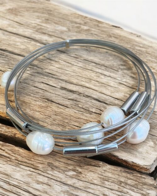 Pearlen Bracelet