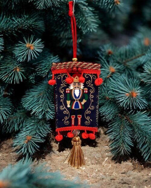 Γούρι καρυοθραύστης