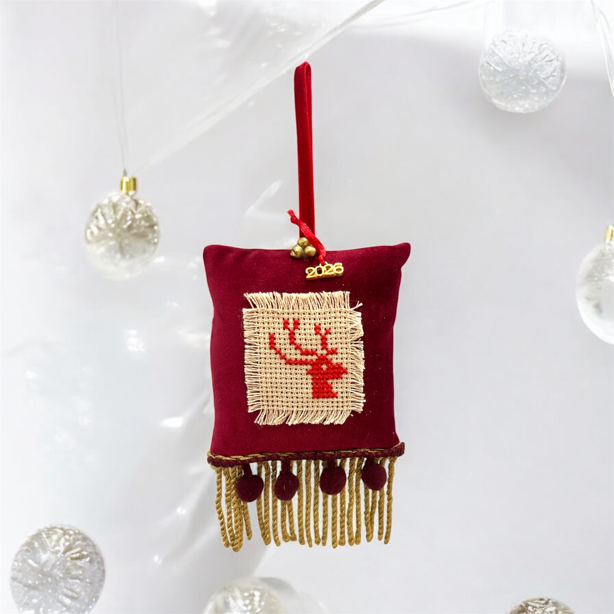 Γούρι κεντημένο ταρανδάκι - Image 2