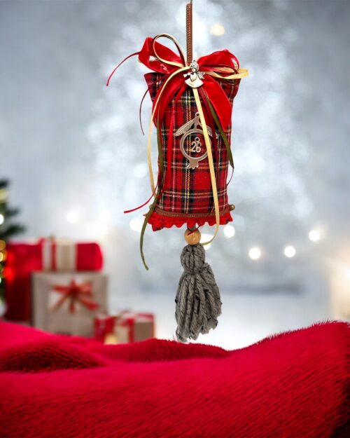 Γούρι με μεταλλικά στοιχεία