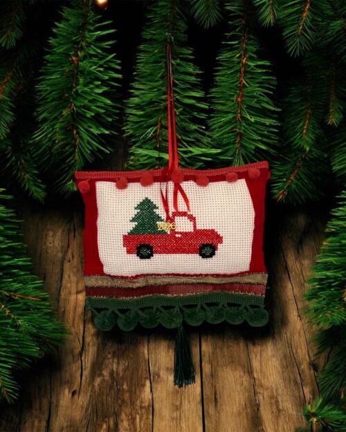 Γούρι χριστουγεννιάτικο αυτοκινητάκι